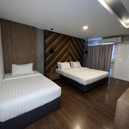 The Circle Hotel Buriram Kültér fotó