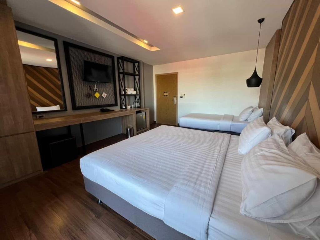 The Circle Hotel Buriram Kültér fotó