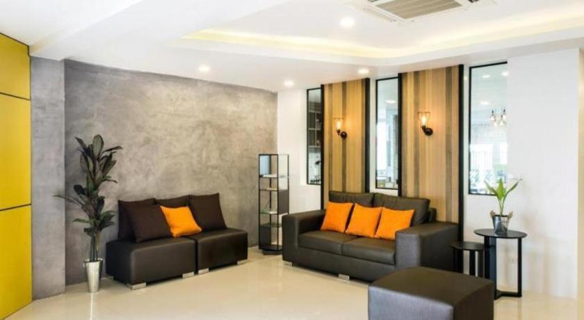 The Circle Hotel Buriram Kültér fotó